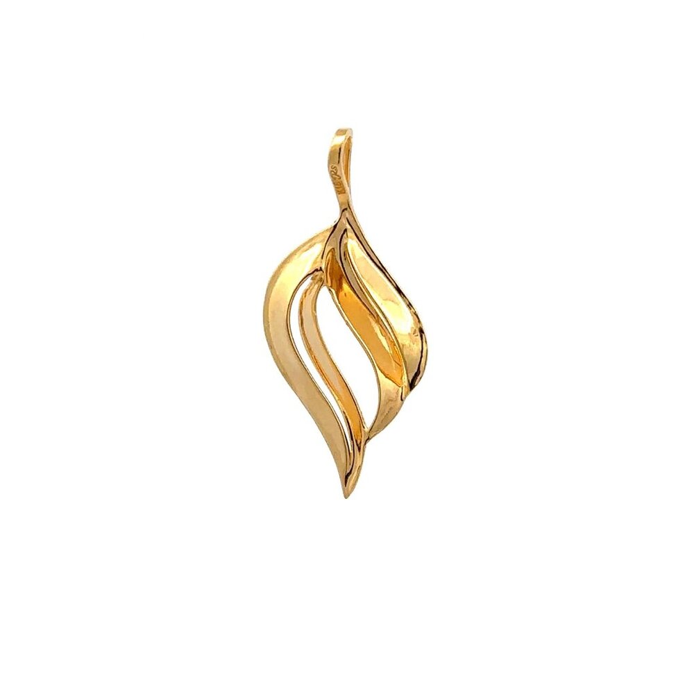 18K Japan Gold Pendant Leaf 1.49 grams - Picture 11 of 11